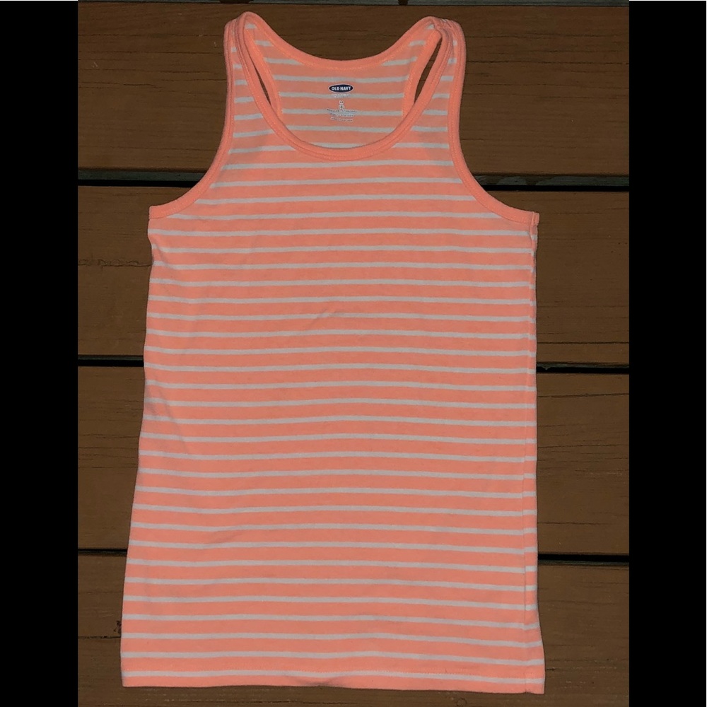 Old navy peach and white striped tank ❤️❤️